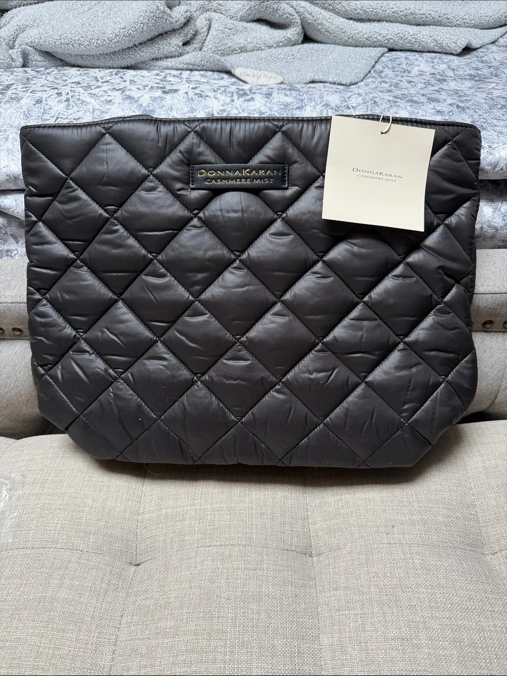 Donna Karan Cashmere Mist Quilted Tote in Black